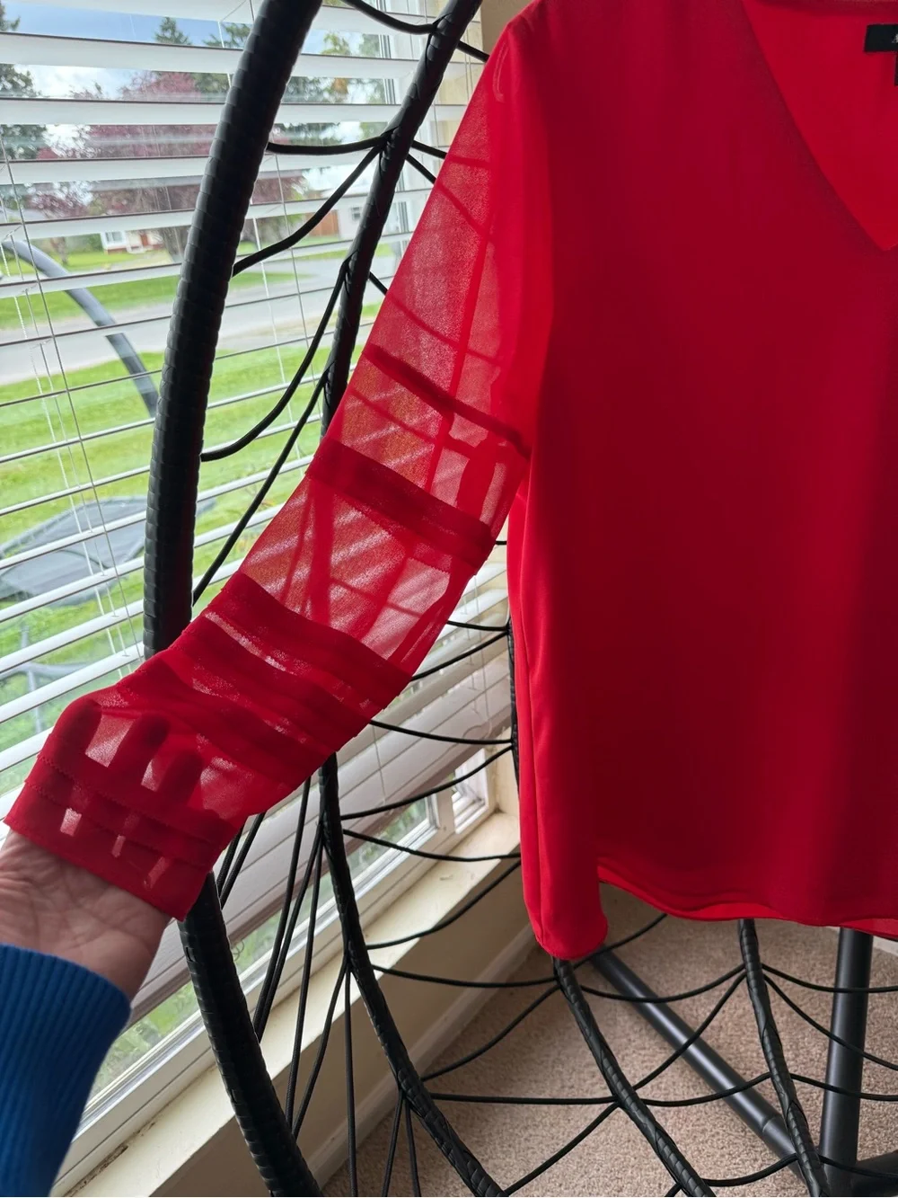 Alfani Red V-Neck Blouse with Sheer Mesh Pleated Sleeves Size Small SP19 - Picture 3 of 7